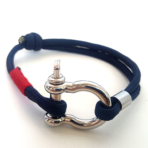 Bracelet avec manille, ajustable