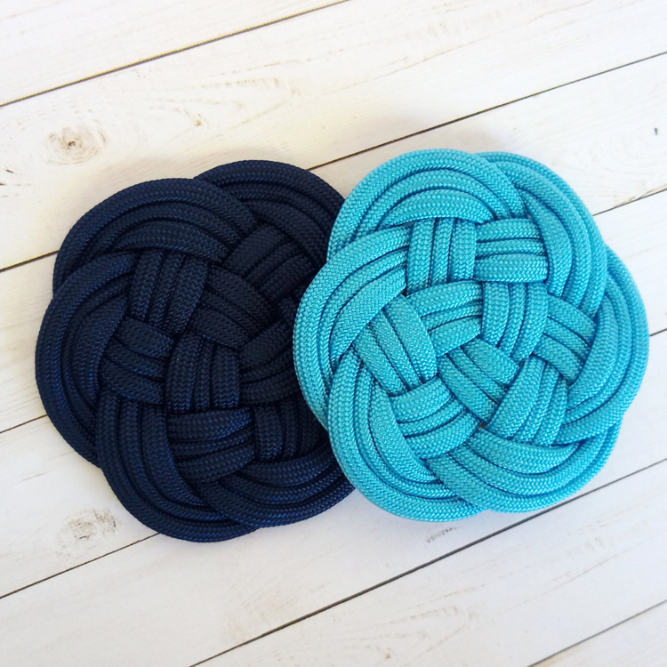 Marine et bleu pâle