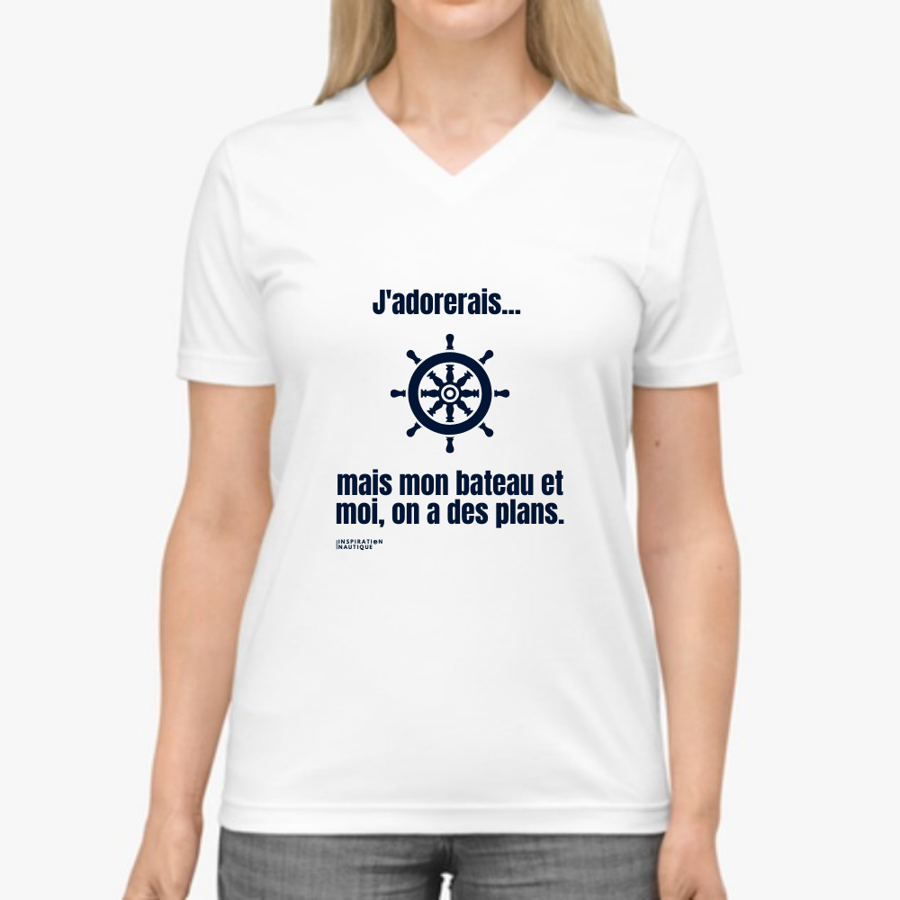 T-shirt unisexe col en V - J'adorerais... mais mon bateau et moi, on a des plans (roue) - Visuel marine
