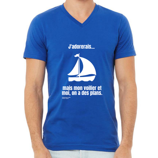 T-shirt unisexe col en V - J'adorerais... mais mon voilier et moi, on a des plans - Visuel blanc