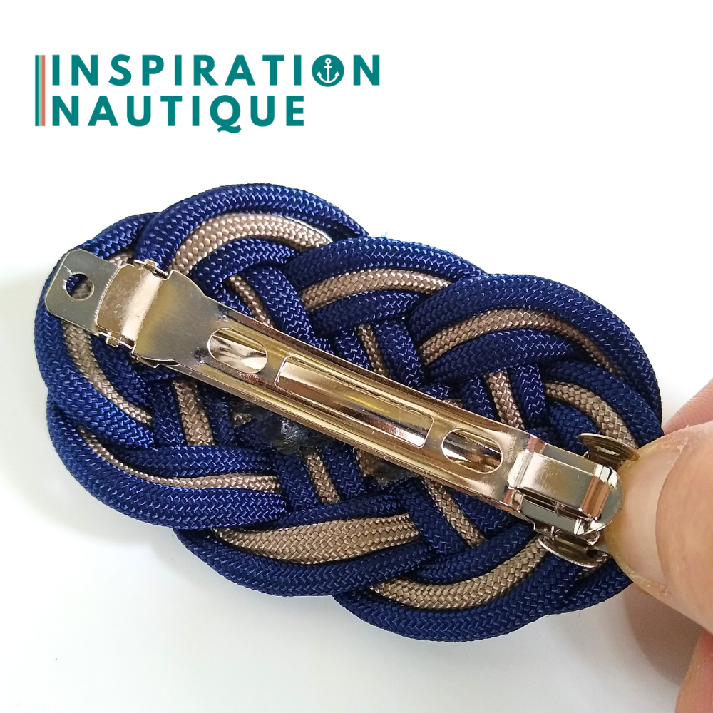 Barrette au style marin composée d'une baderne en paracorde 550, Marine et sable