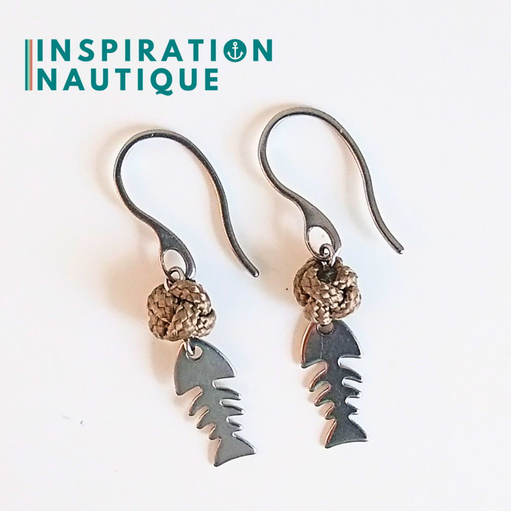 Boucles d'oreilles avec bille en corde et poisson en acier inoxydable, Sable