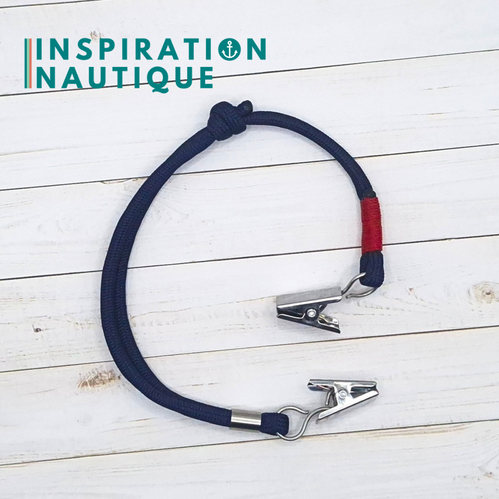 Cordon tempête pour chapeau en paracorde 550 et acier inoxydable, ajustable, Marine, Surliure rouge