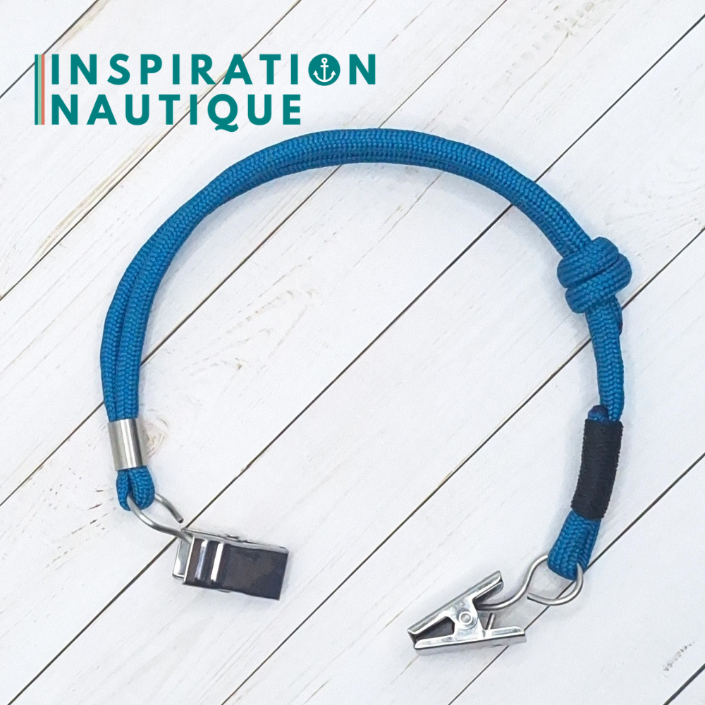 Cordon tempête pour chapeau en paracorde 550 et acier inoxydable, ajustable, Bleu Caraïbes, surliure noire
