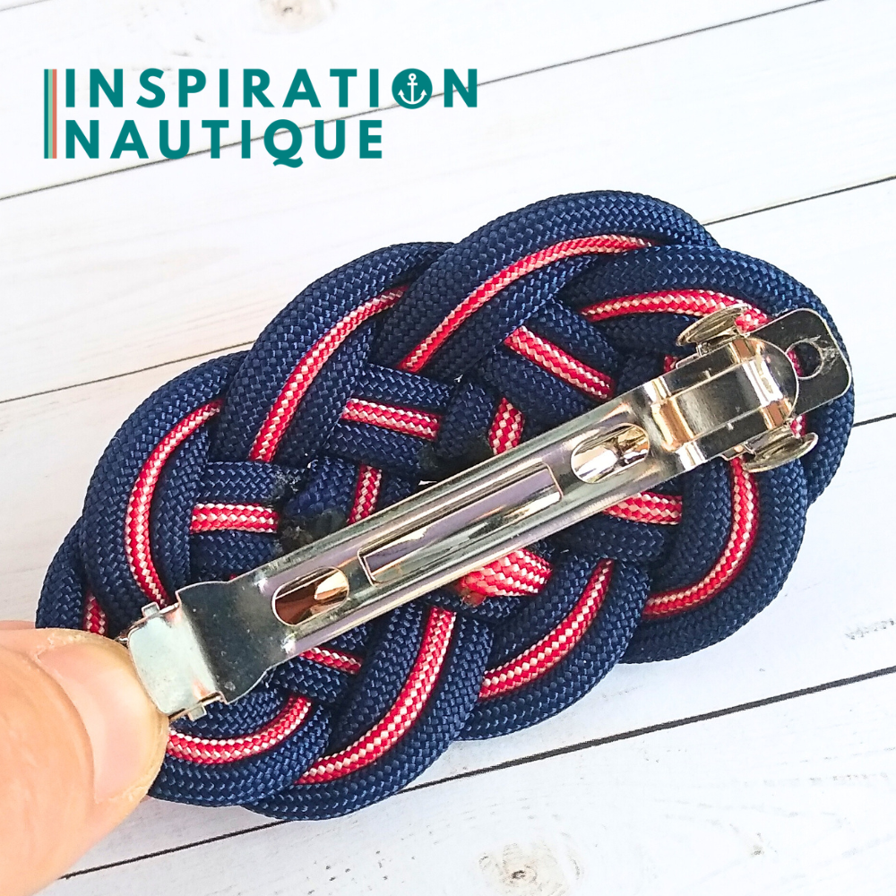 Barrette au style marin composée d'une baderne en paracorde 550, Rouge et blanc ligné, et marine