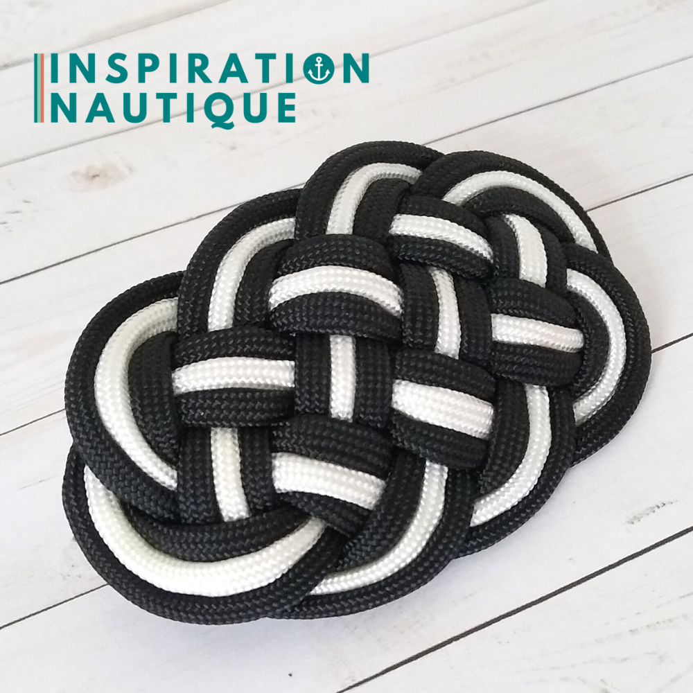 Barrette au style marin composée d'une baderne en paracorde 550, noir et blanc