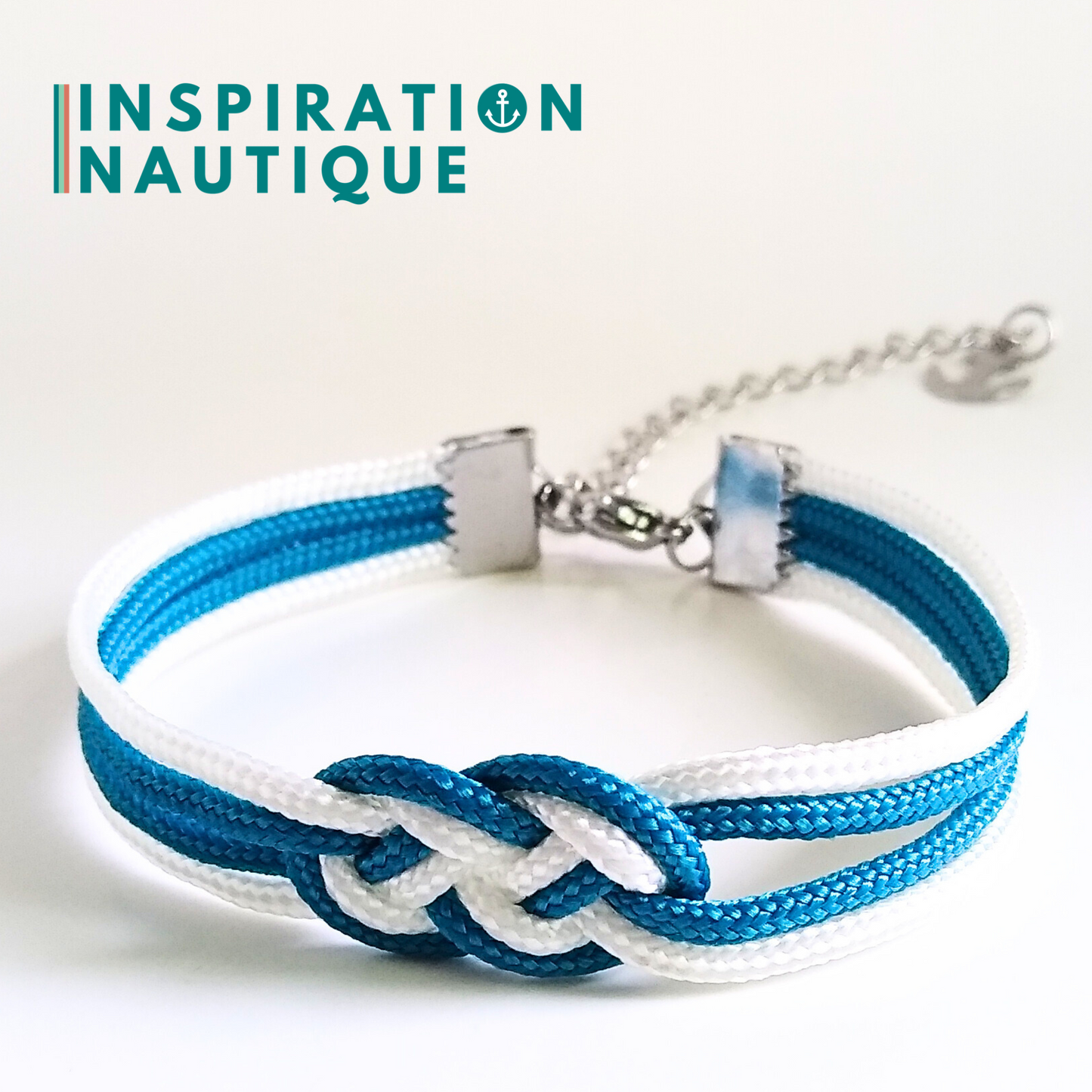 Bracelet marin avec mini noeud de carrick double, en petite paracorde et acier inoxydable, Bleu Caraïbes et blanc, Medium