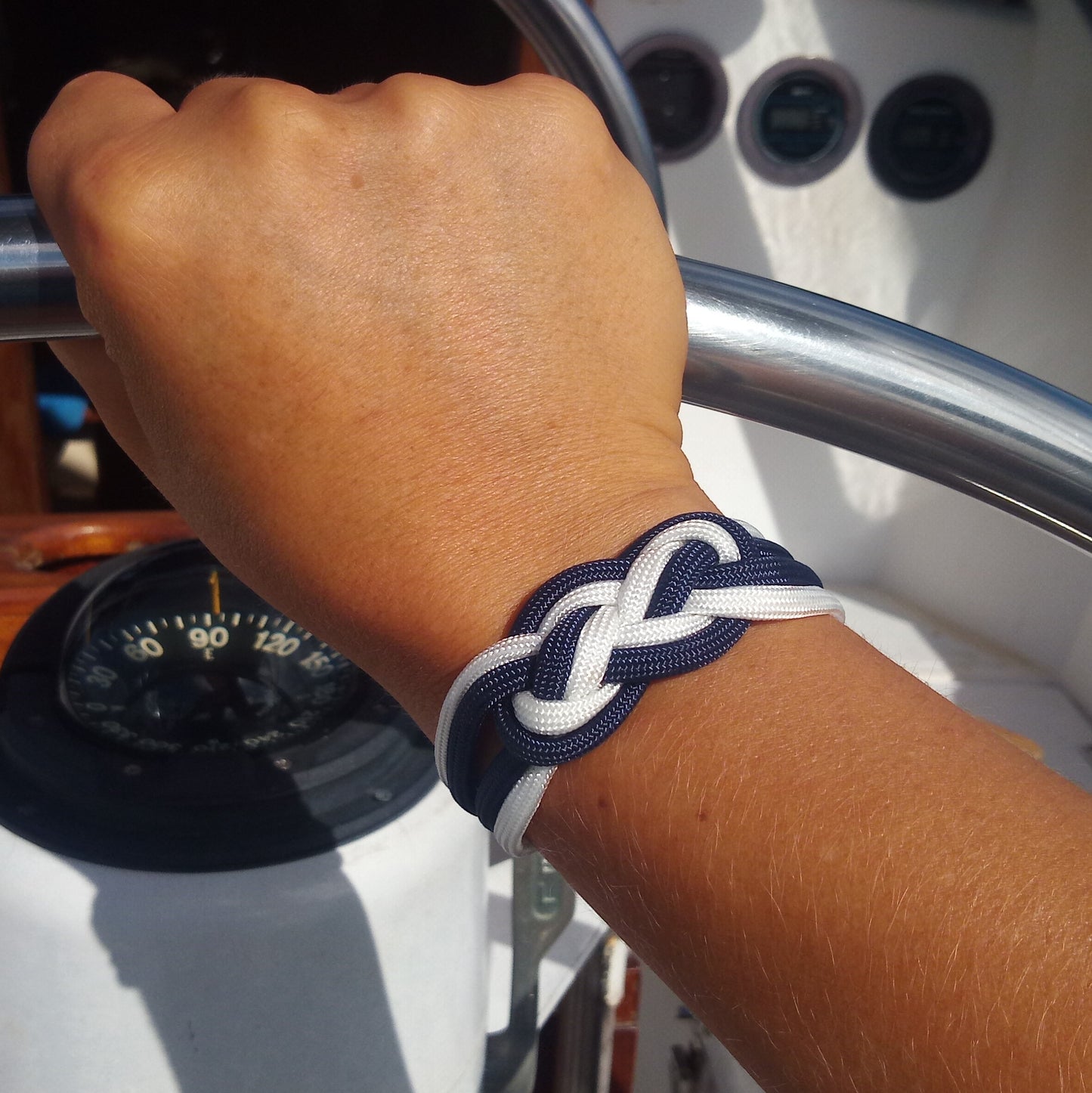 Bracelet marin avec noeud de carrick double unisexe, en paracorde 550 et acier inoxydable, Marine et blanc