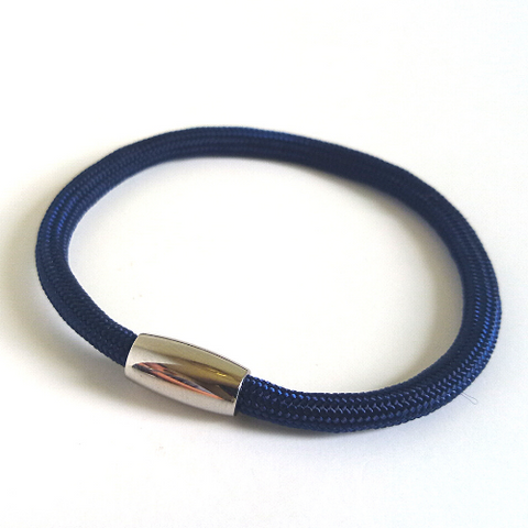 Bracelet simple avec connecteur à aimant