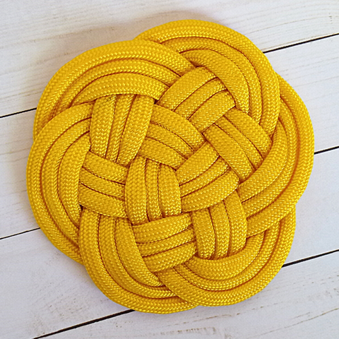 Jaune