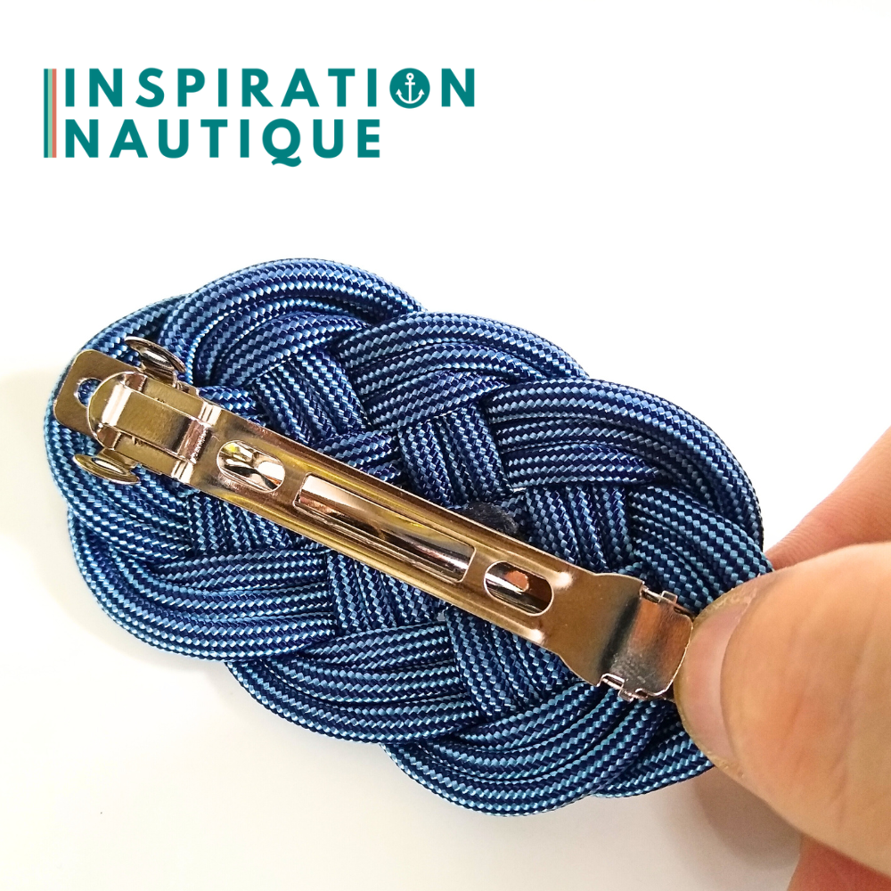 Barrette au style marin composée d'une baderne en paracorde 550, Marine et bleu pâle, ligné