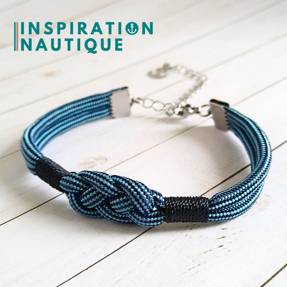 Bracelet marin avec noeud de carrick simple, Marine et bleu pâle, ligné, surliure marine, Medium