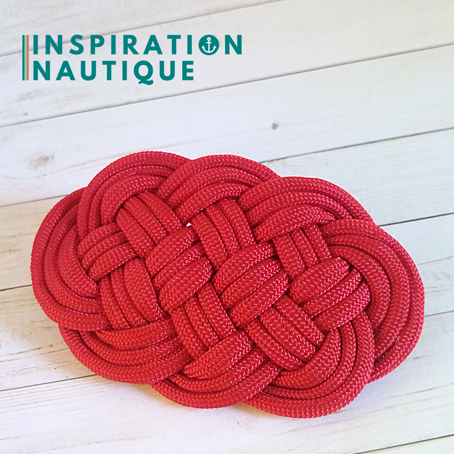 Barrette au style marin composée d'une baderne en paracorde 550, Rouge