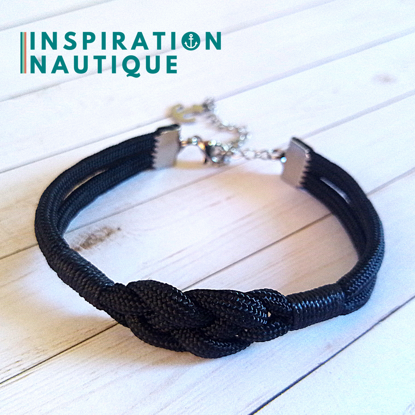 Ready to go | Marine bracelet with carrick knot, unisex, in 550 paracord and stainless steel, Black, Black whippings, Small