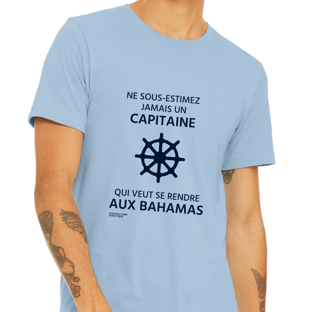 T-shirt unisexe col rond - Ne sous-estimez jamais un capitaine qui veut se rendre aux Bahamas (roue) - Visuel marine