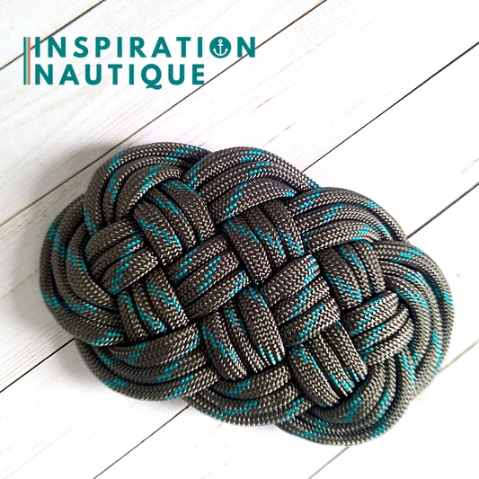 Barrette au style marin composée d'une baderne en paracorde 550, Gris avec traceur turquoise