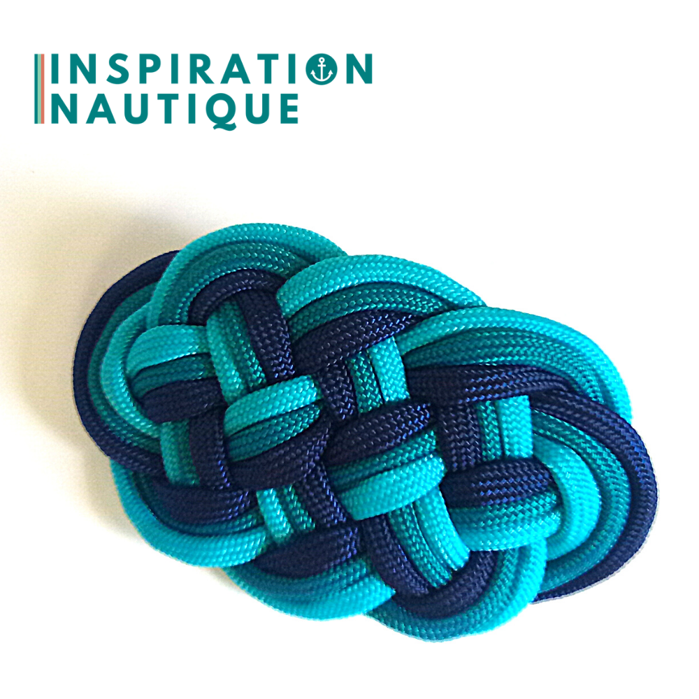 Ready to go | Marine style barrette made up of a paracord badge, Turquoise, teal and navy
